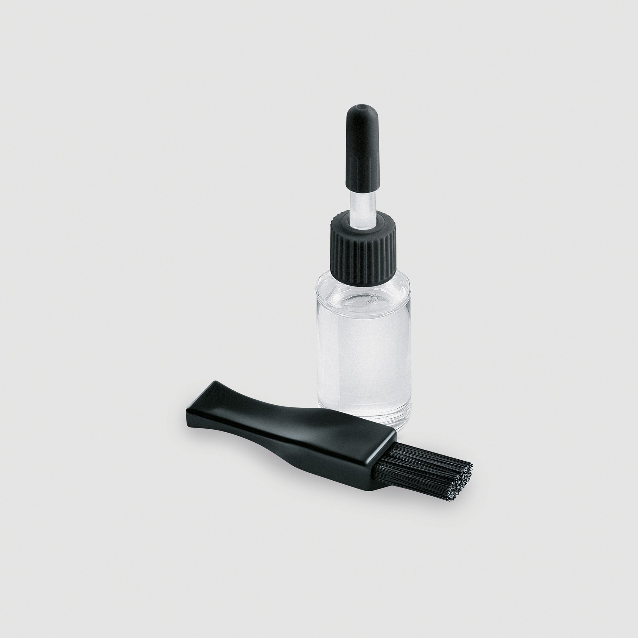 Oil Bottle + Cleaning Kit